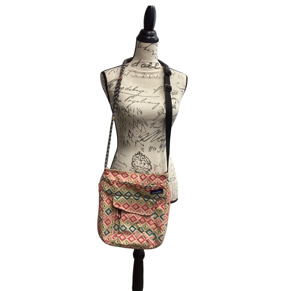 KAVU Keeper Canvas Crossbody Geometric Pattern Pink Green Beige Adjustable Strap